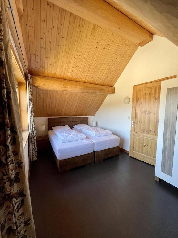 Unieke Houten Villa Met Sauna In Twente - 5P Den Ham エクステリア 写真